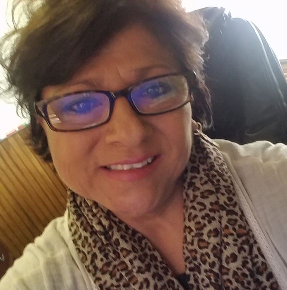 Meet your Posher, Susie cantu - Picture 1 of 1